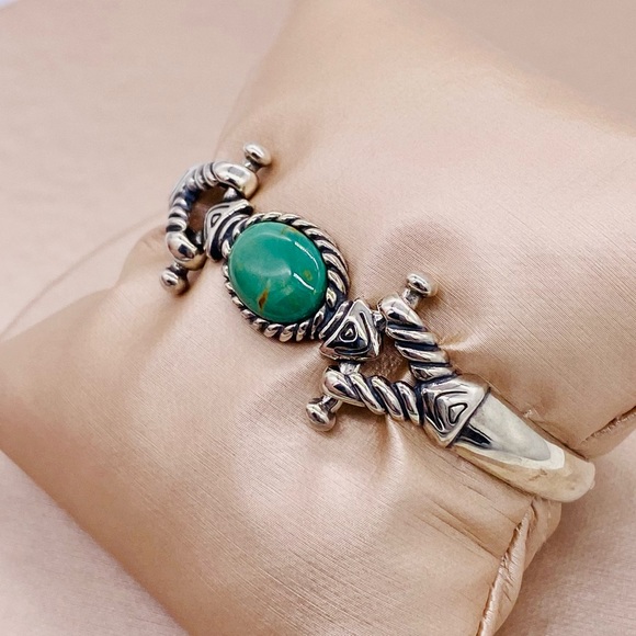 EUC Vintage 925 Sterling Silver Green Turquoise Toggle Bracelet - Picture 9 of 15